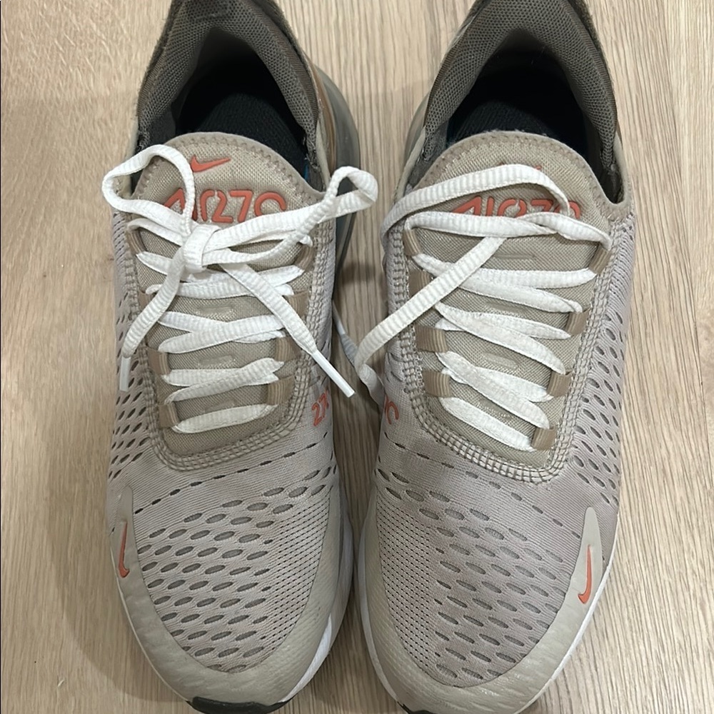 Nike Air Max 270 Beige Orange Sneakers - Picture 4 of 5
